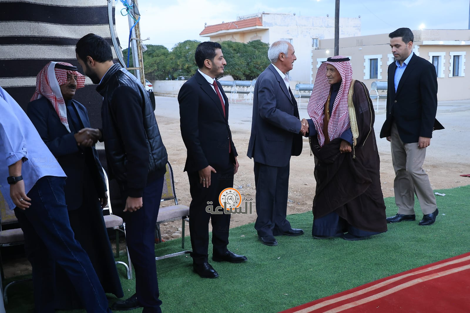 Madar Al-Saa Images 0.3747405072587