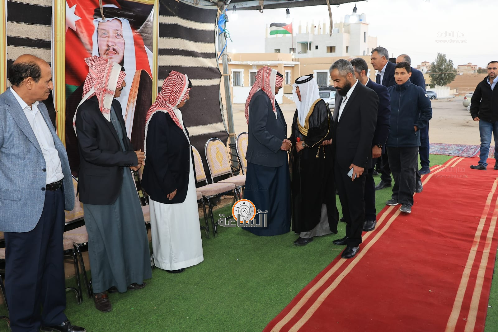 Madar Al-Saa Images 0.6871864992845054