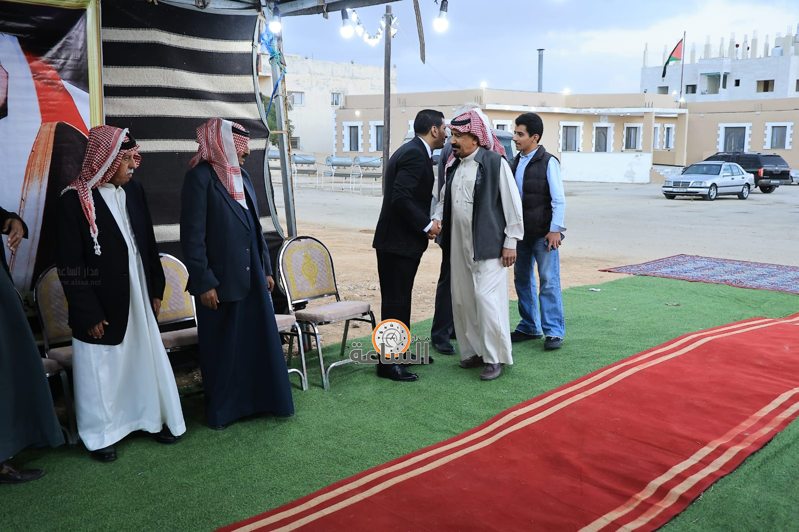 Madar Al-Saa Images 0.8669324540072912