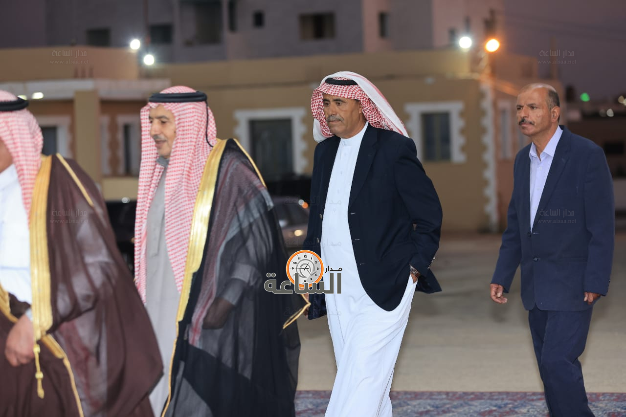 Madar Al-Saa Images 0.19073935877673553