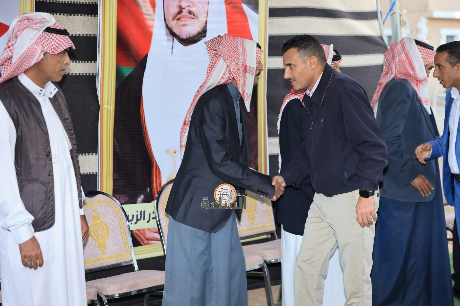 Madar Al-Saa Images 0.7669320115709082