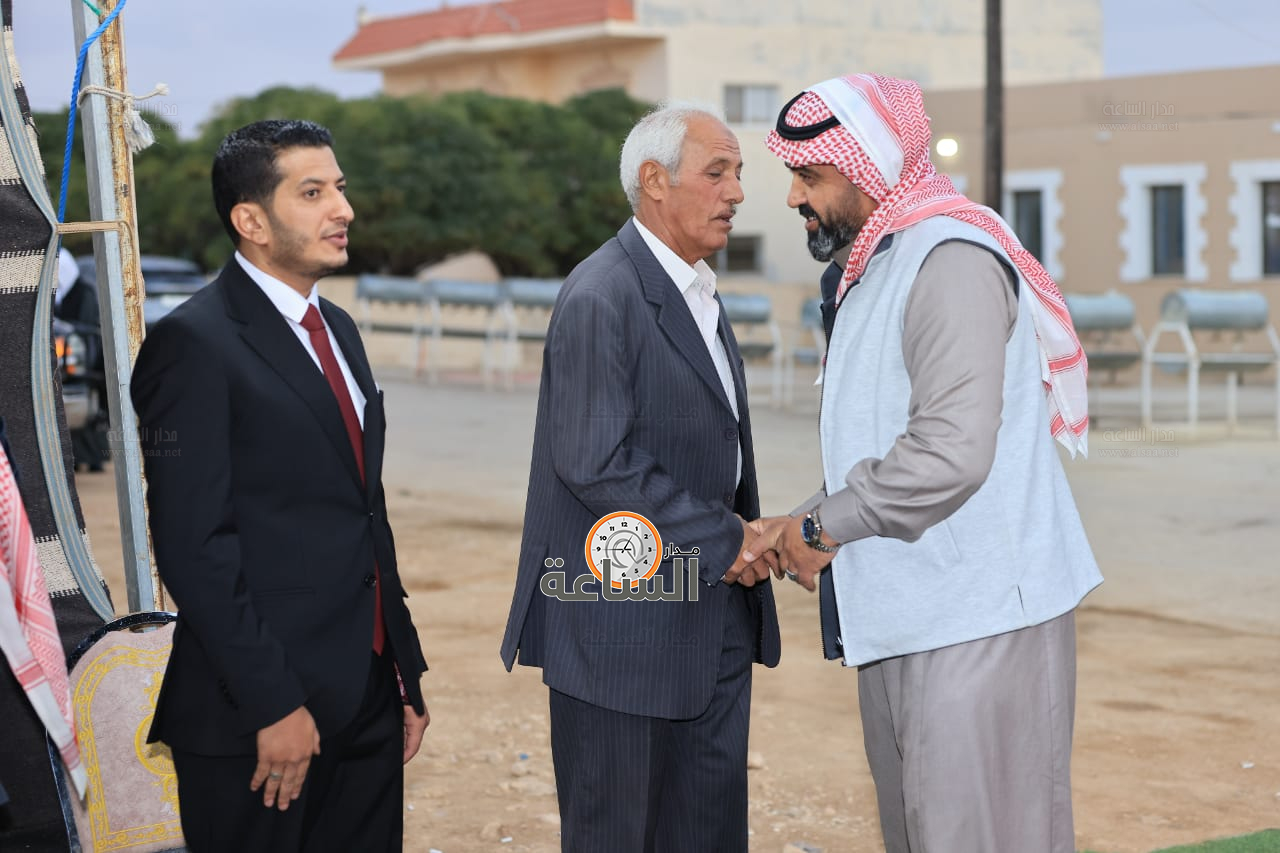 Madar Al-Saa Images 0.48236448290301026