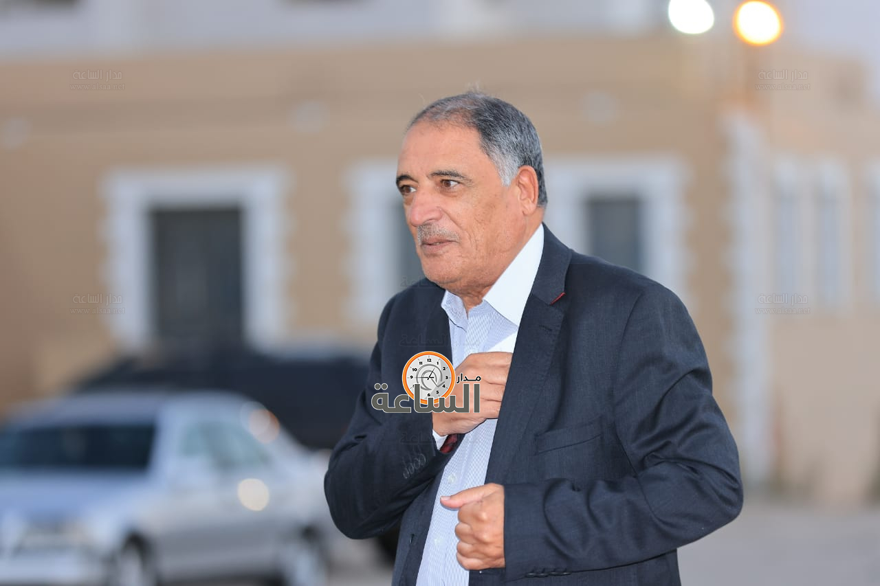 Madar Al-Saa Images 0.5010940001310841