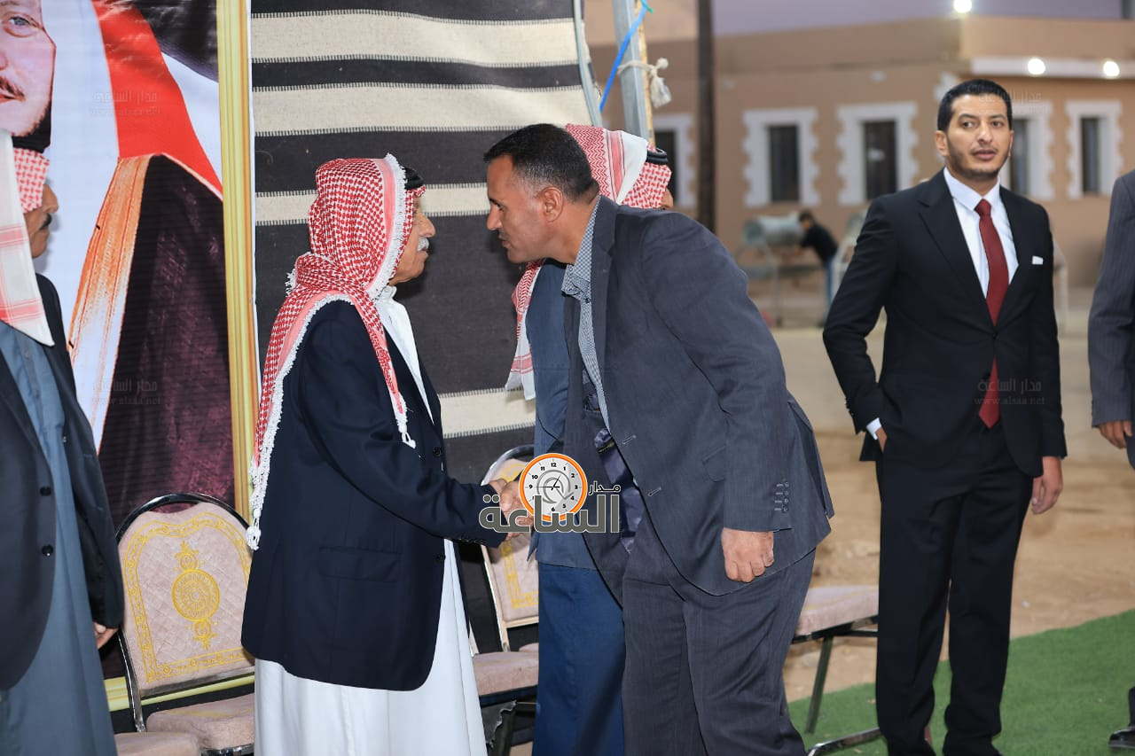 Madar Al-Saa Images 0.2253889634875158