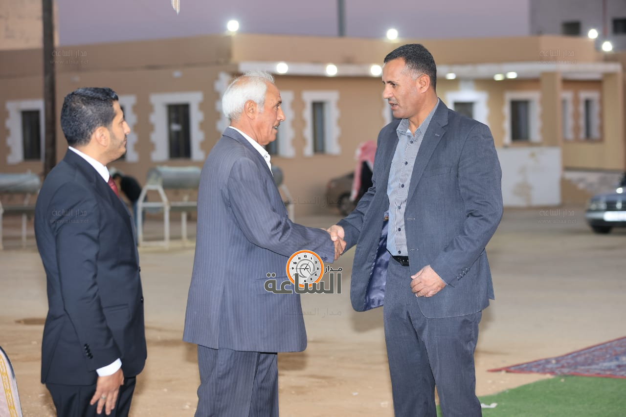 Madar Al-Saa Images 0.09380234500975615