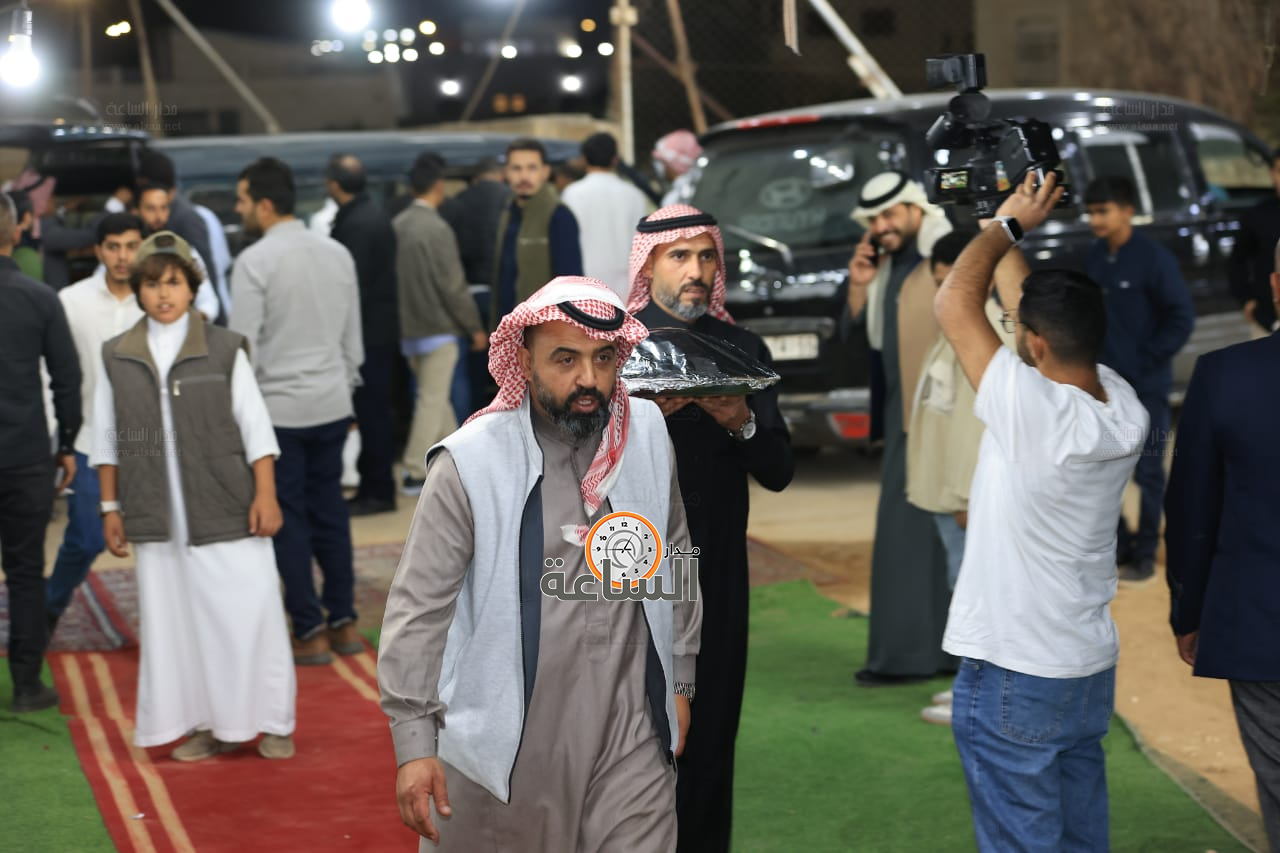 Madar Al-Saa Images 0.4375474904962825