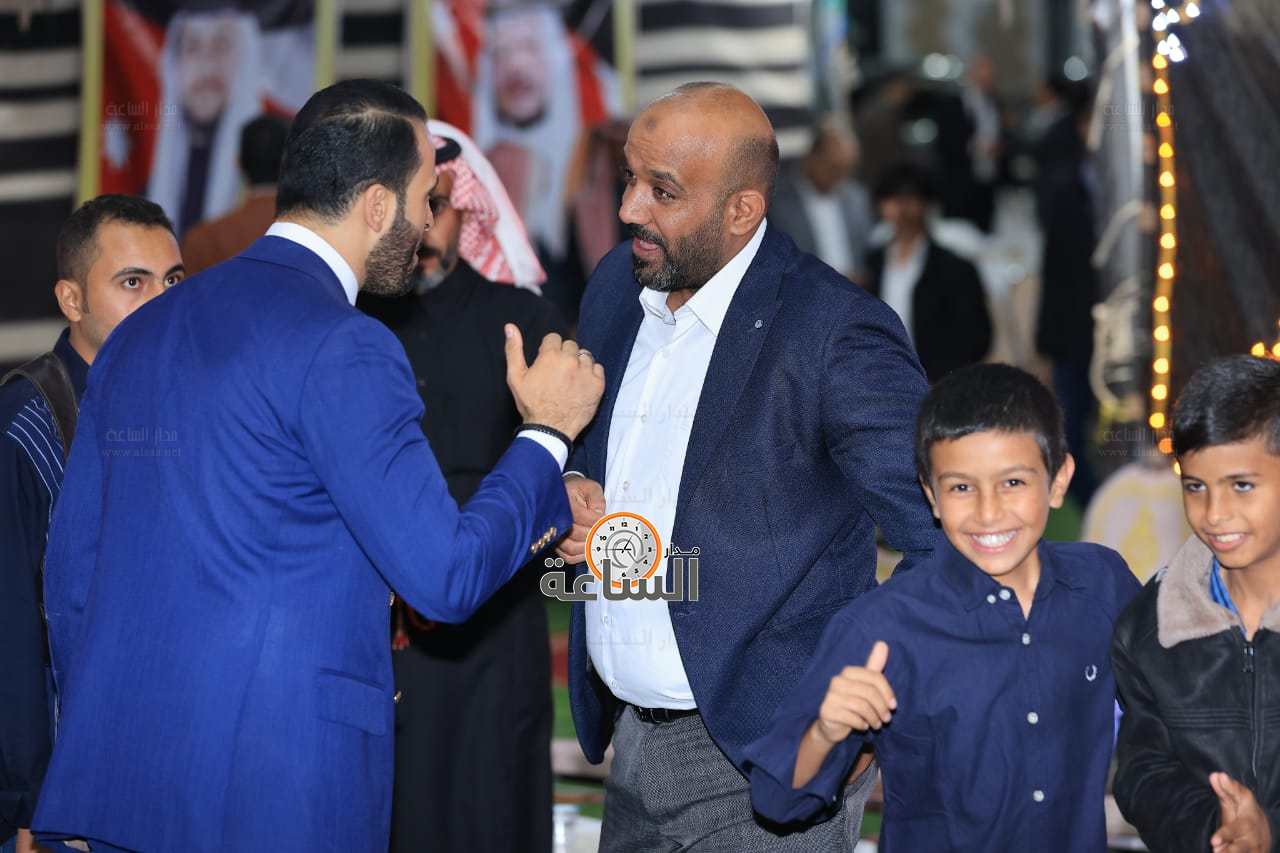 Madar Al-Saa Images 0.4032424455787521