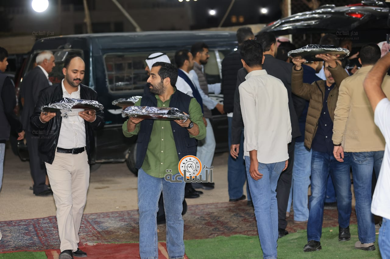 Madar Al-Saa Images 0.36788021114693215