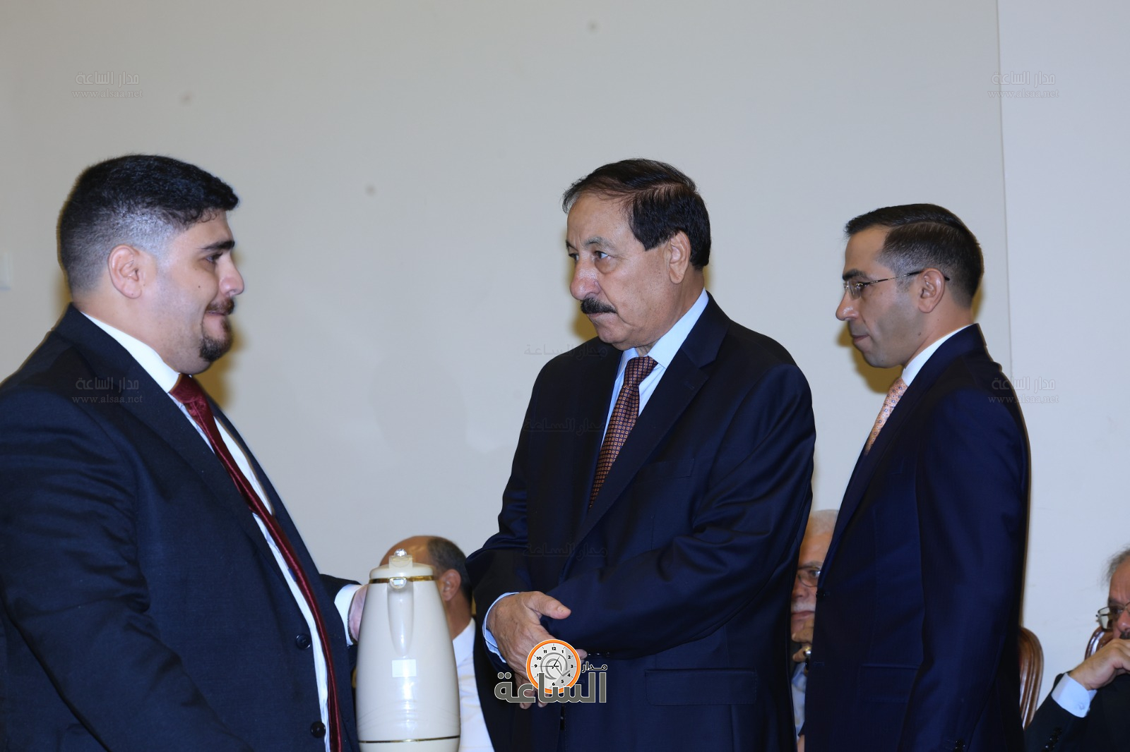 Madar Al-Saa Images 0.38417678275523093