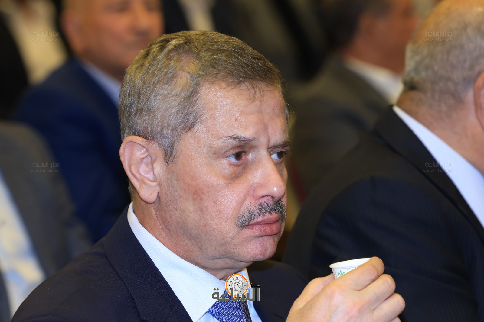 Madar Al-Saa Images 0.9010183193659979