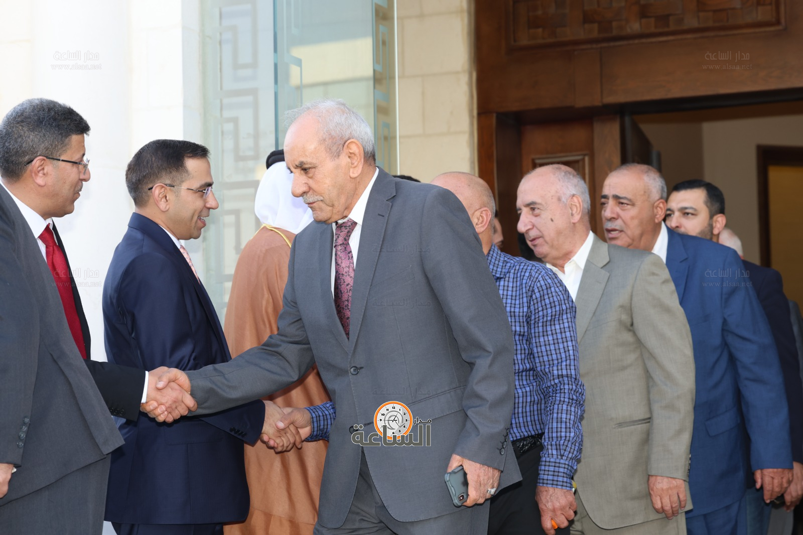 Madar Al-Saa Images 0.5420707965406498