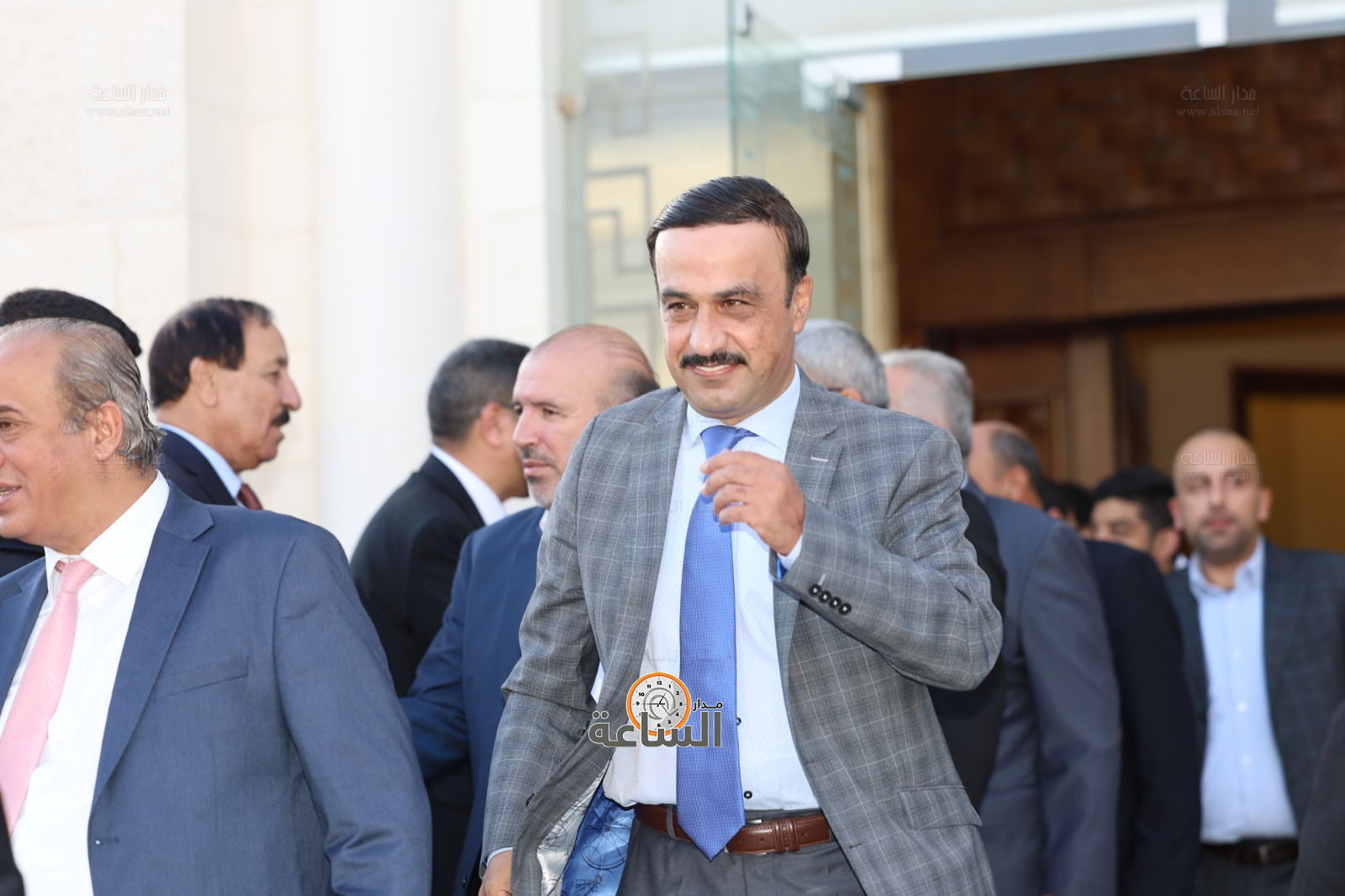 Madar Al-Saa Images 0.1775192818626039