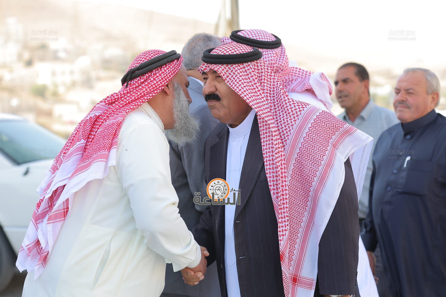 Madar Al-Saa Images 0.8412969410710852