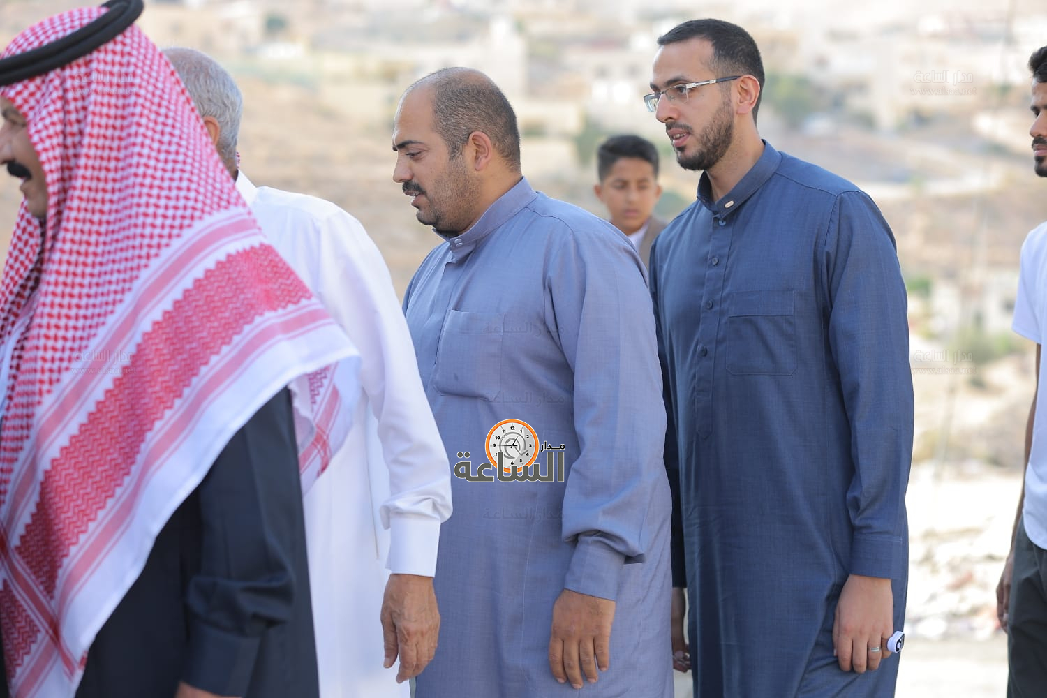 Madar Al-Saa Images 0.916113656404368