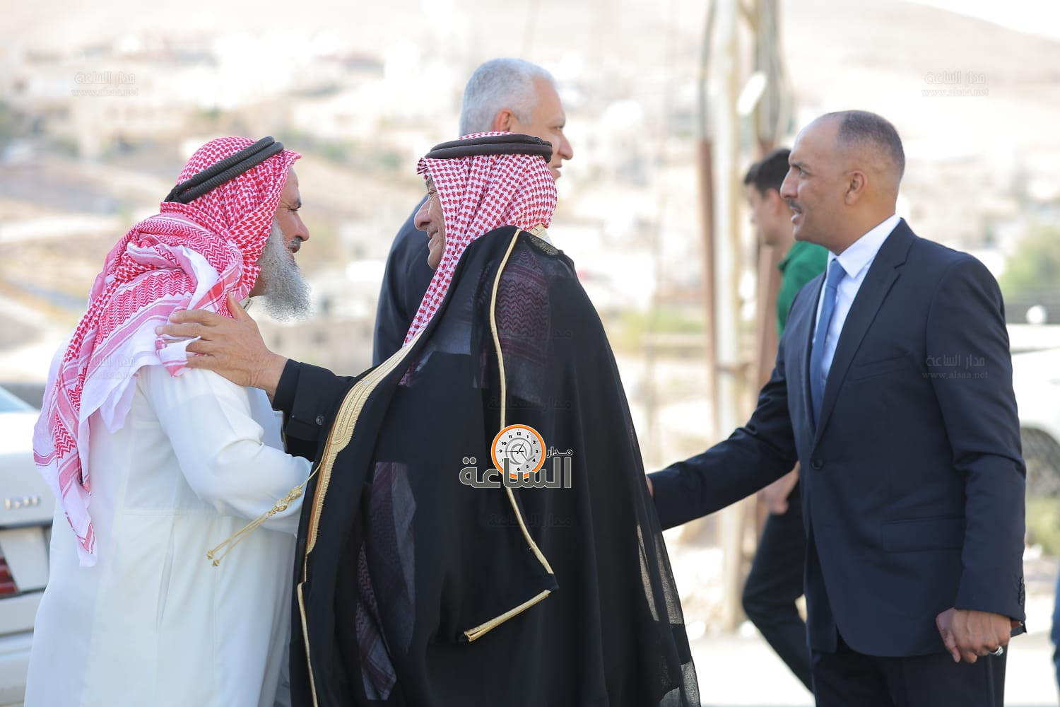 Madar Al-Saa Images 0.5441987123672277