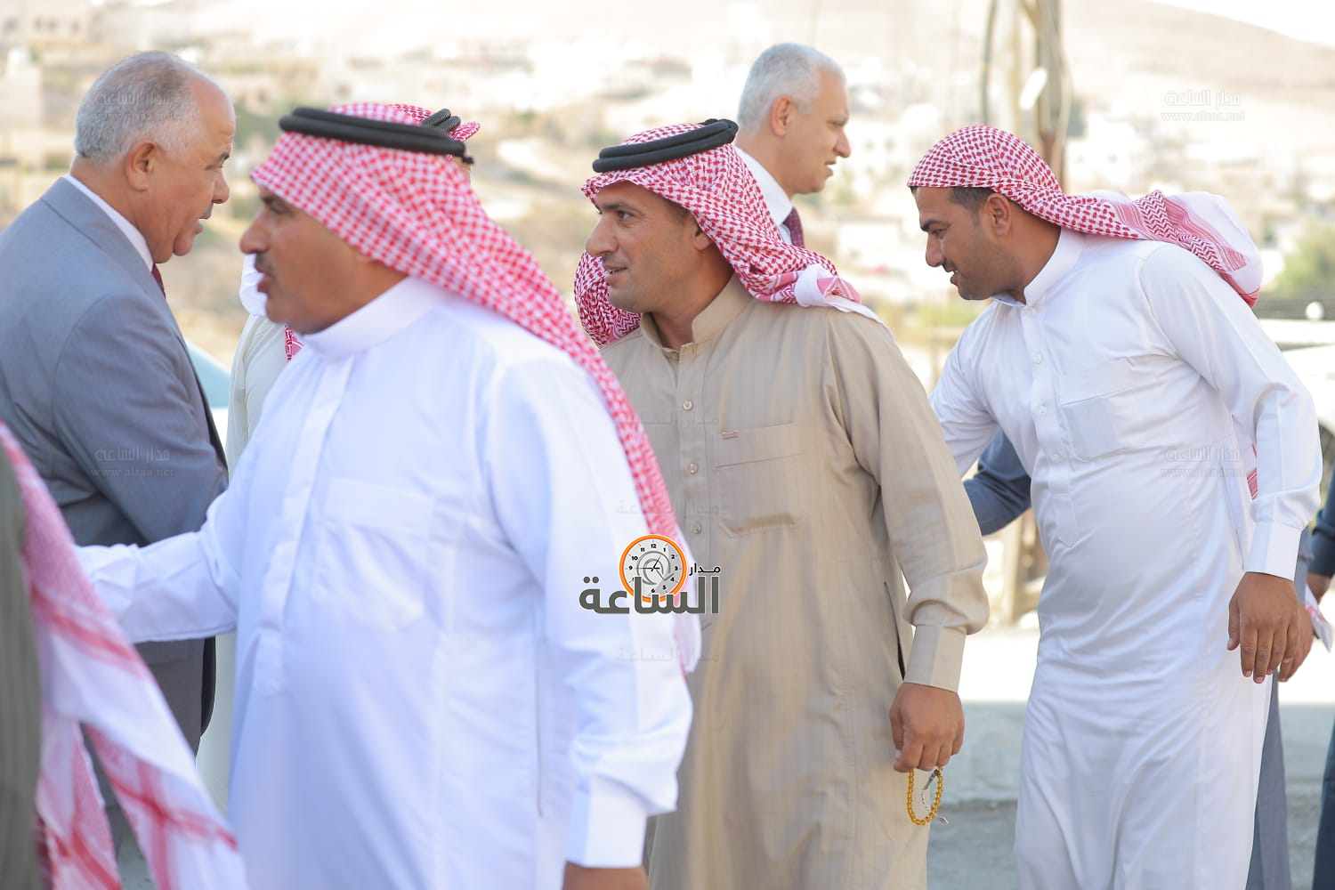 Madar Al-Saa Images 0.5825948908758226