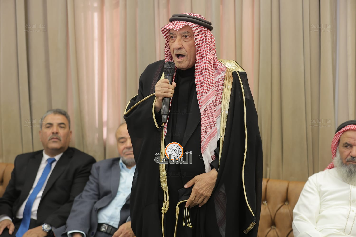 Madar Al-Saa Images 0.7784534410278269