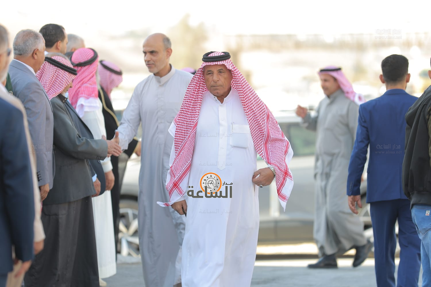 Madar Al-Saa Images 0.6105213936881875