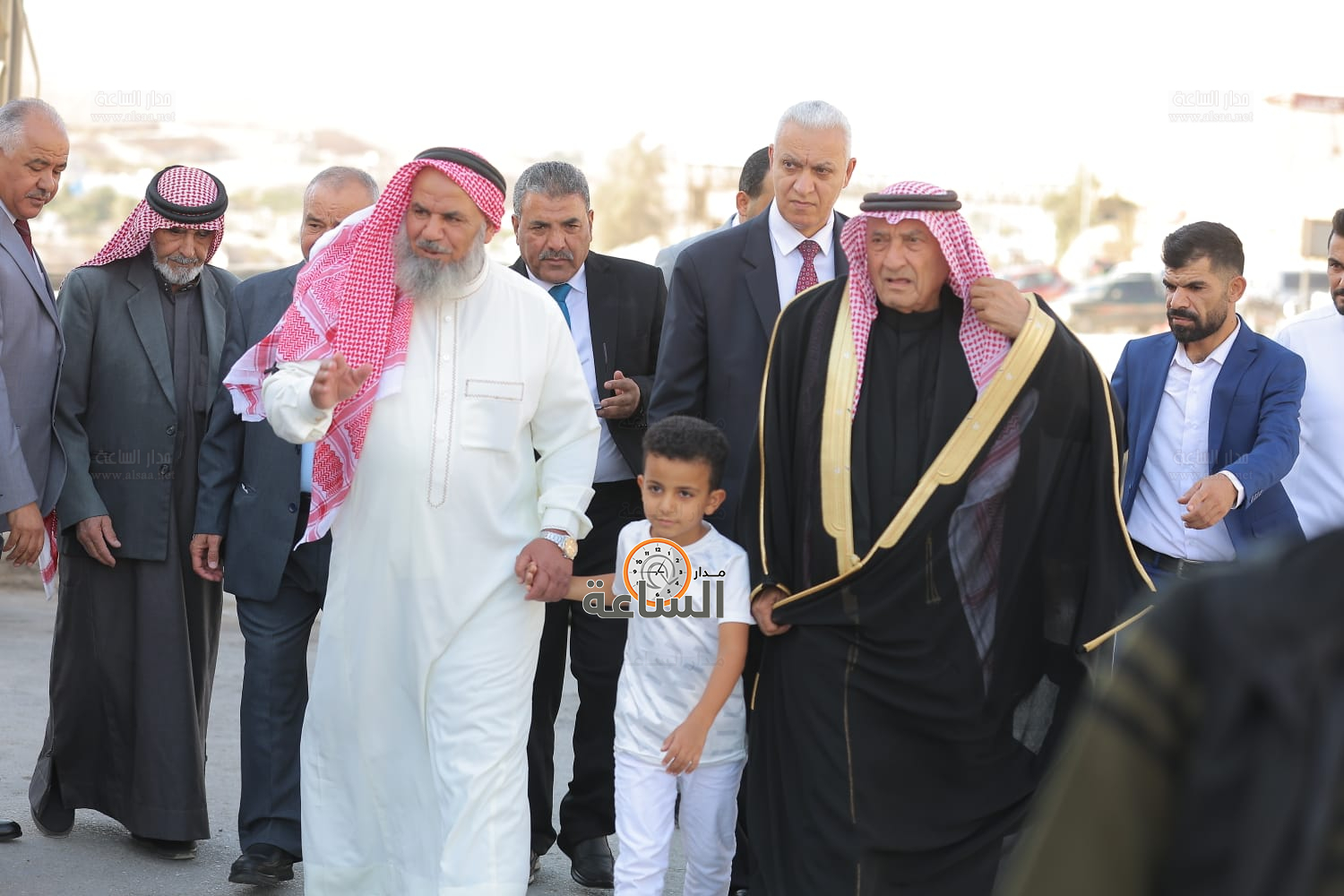 Madar Al-Saa Images 0.5926444439297534