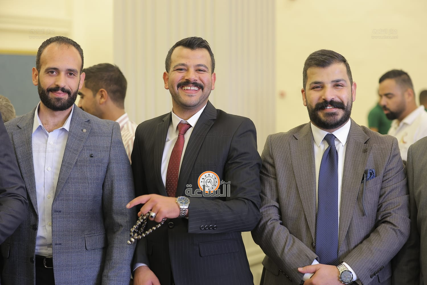 Madar Al-Saa Images 0.4857190627387319