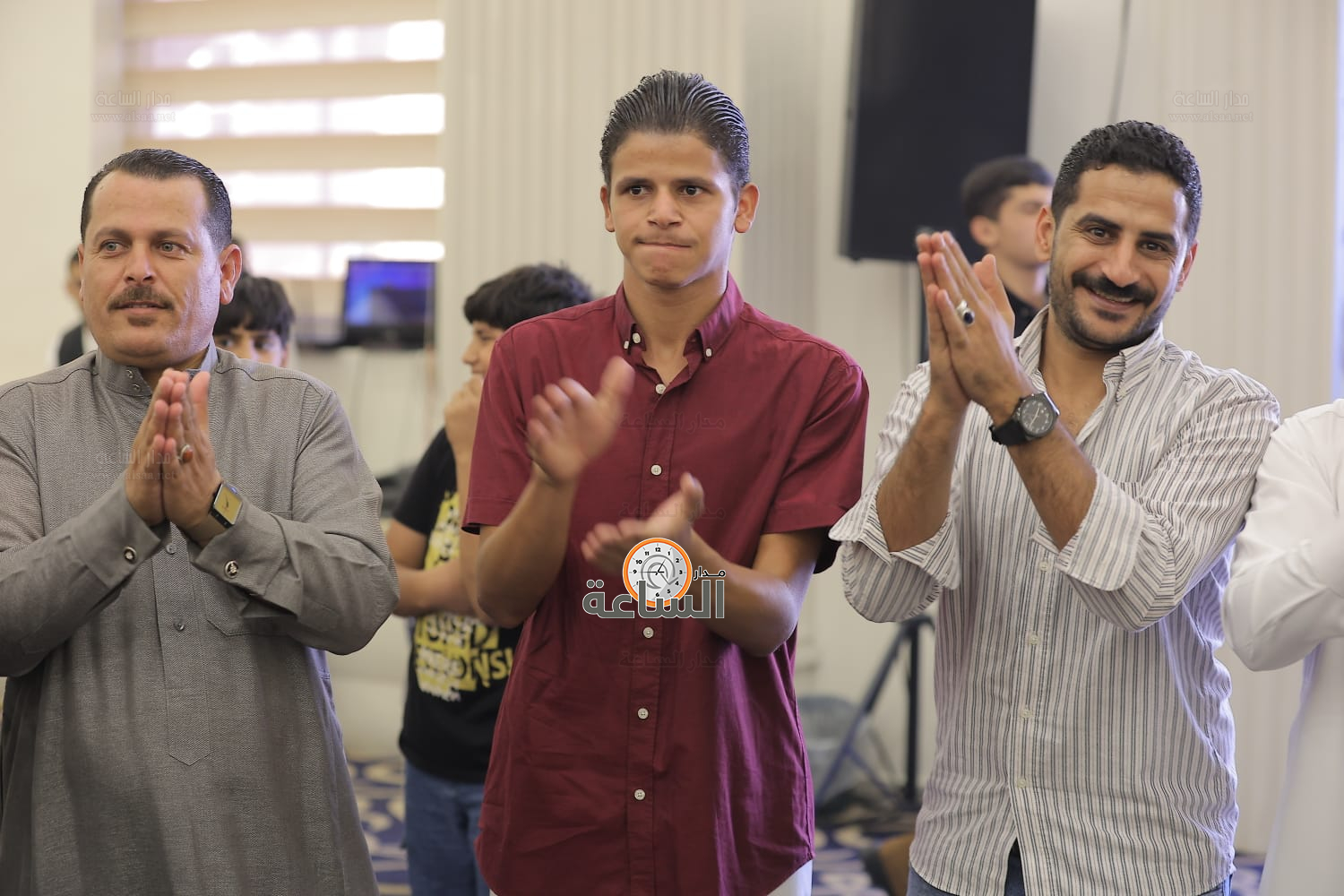 Madar Al-Saa Images 0.7957389230695122