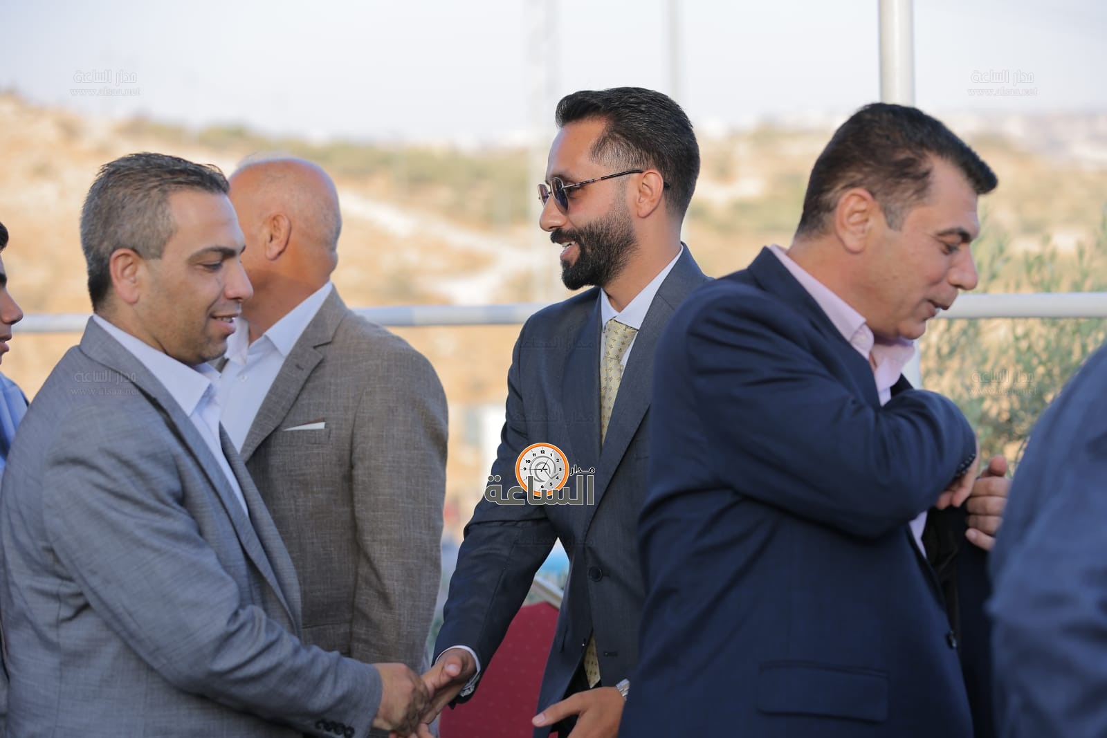 Madar Al-Saa Images 0.23517345629240138