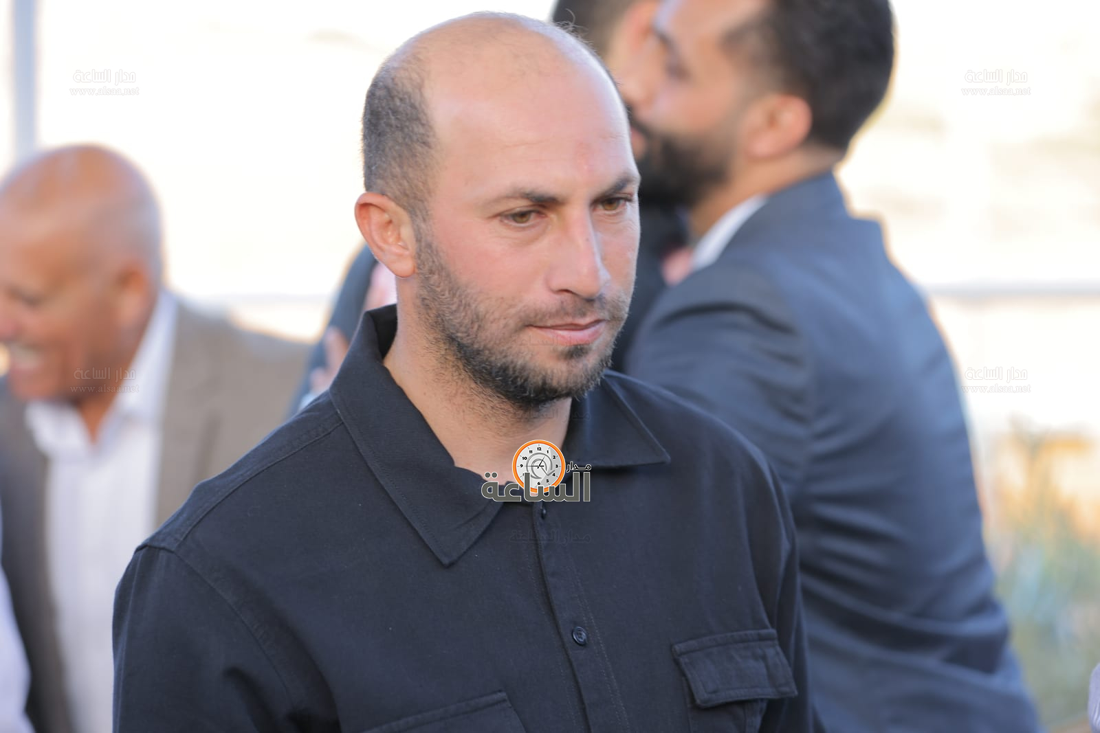 Madar Al-Saa Images 0.1525420463360181