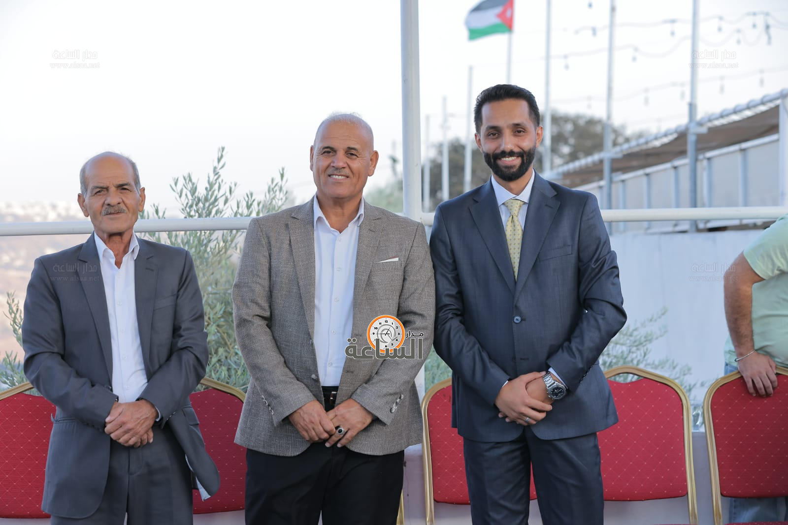 Madar Al-Saa Images 0.1421065726142131