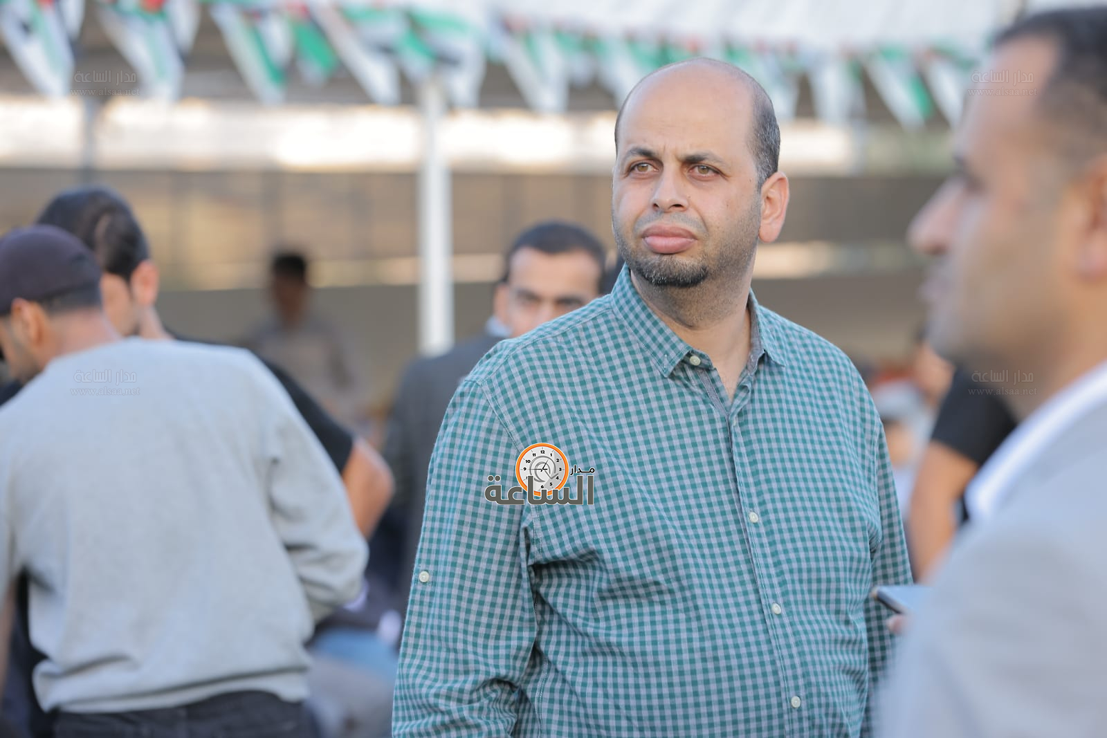 Madar Al-Saa Images 0.48158417660569286