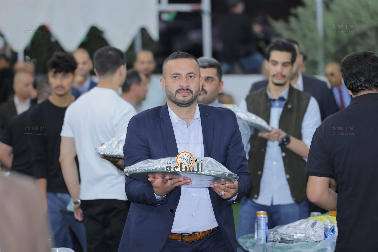 Madar Al-Saa Images 0.2426825494650383