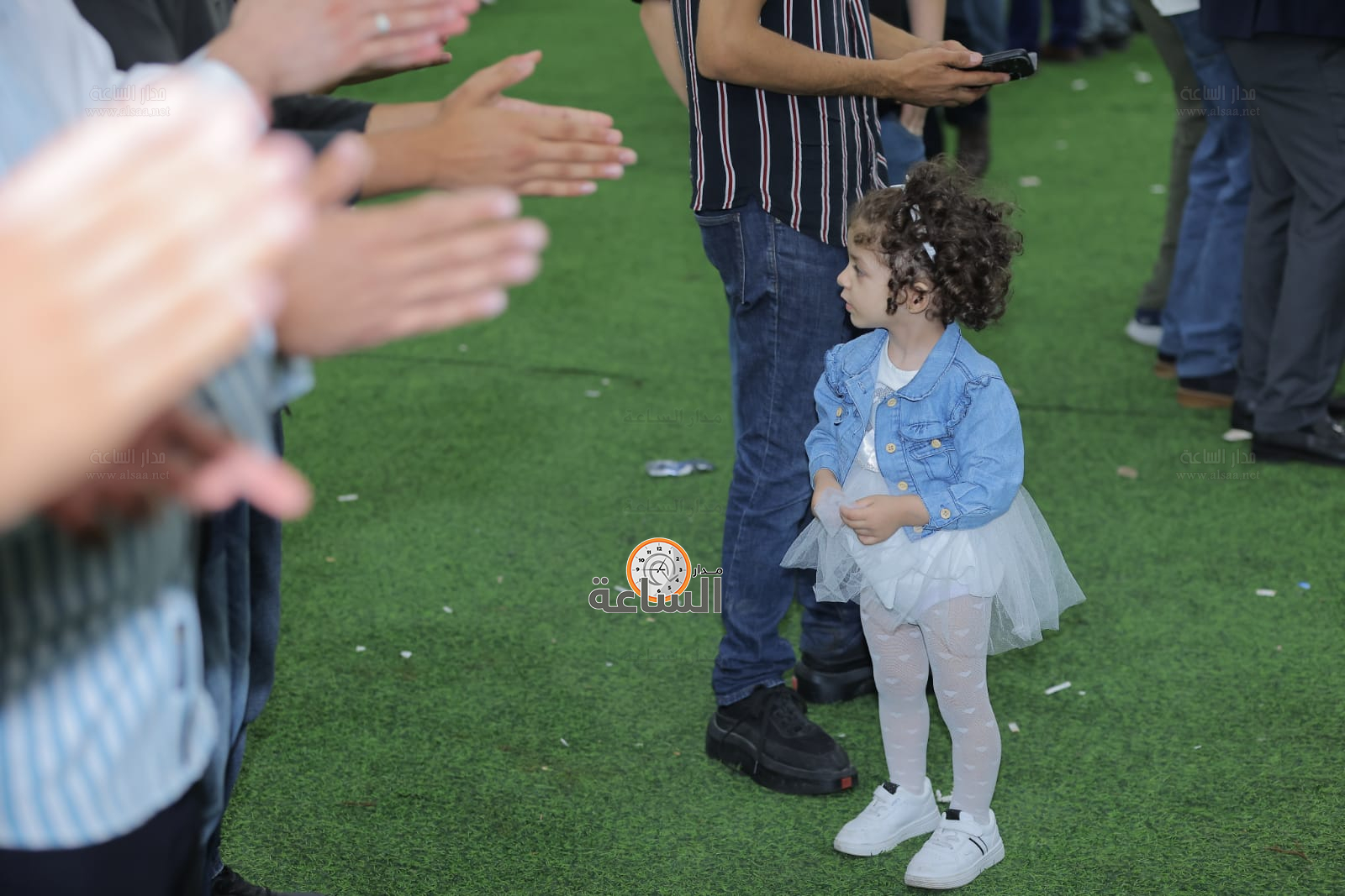 Madar Al-Saa Images 0.3736372561120438