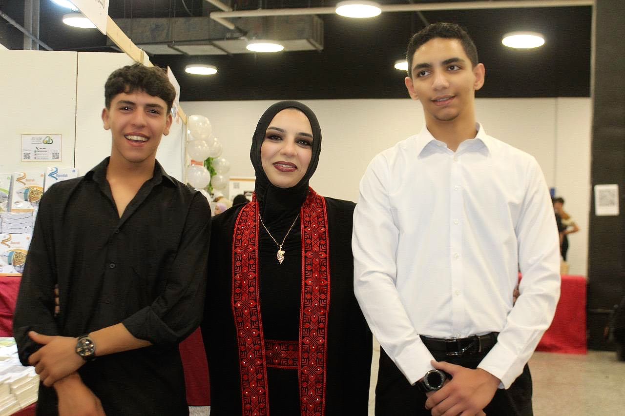 Madar Al-Saa Images 0.33533522048985587