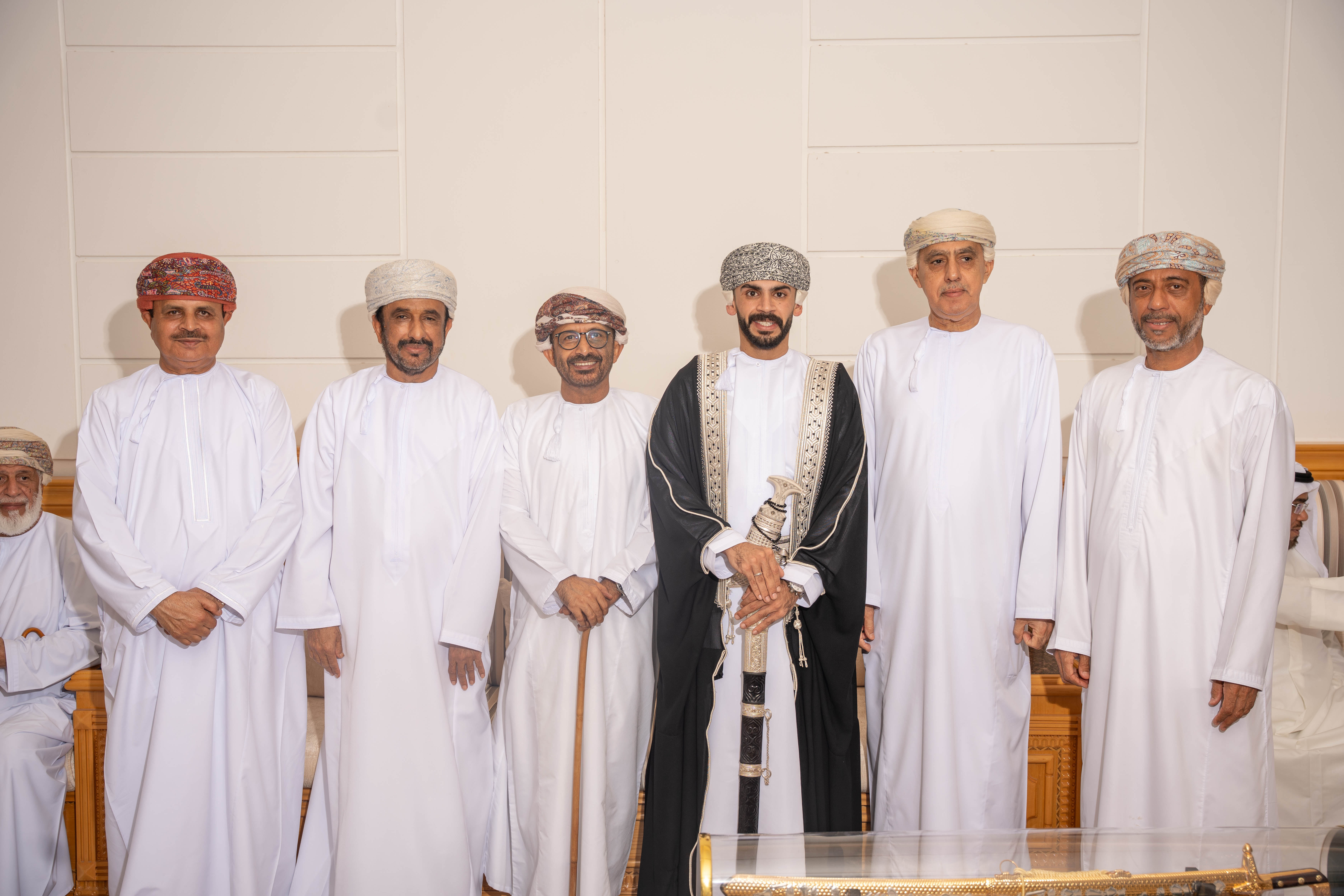 Madar Al-Saa Images 0.33694489140750217