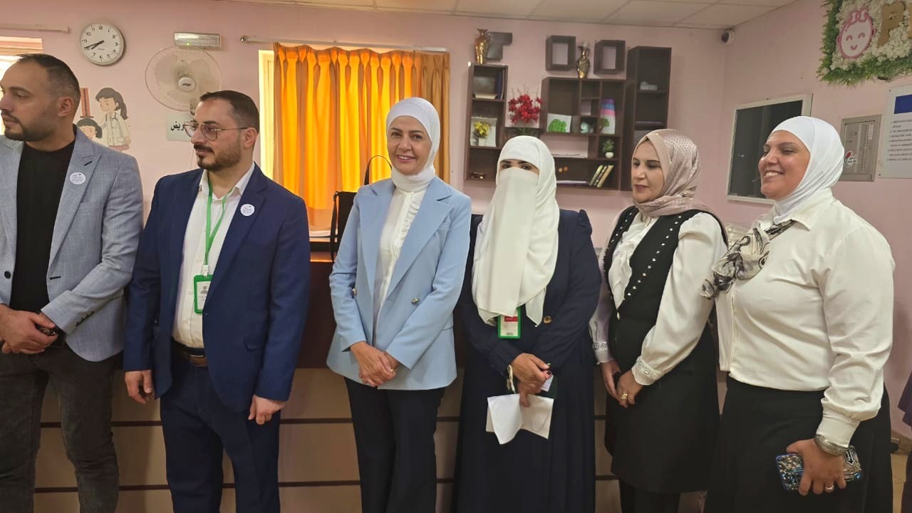 Madar Al-Saa Images 0.18263835402658435