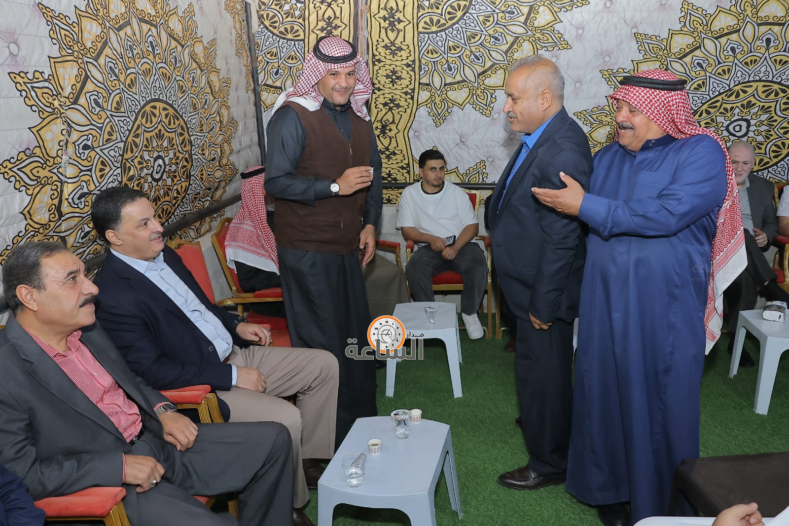 Madar Al-Saa Images 0.1536810102392263