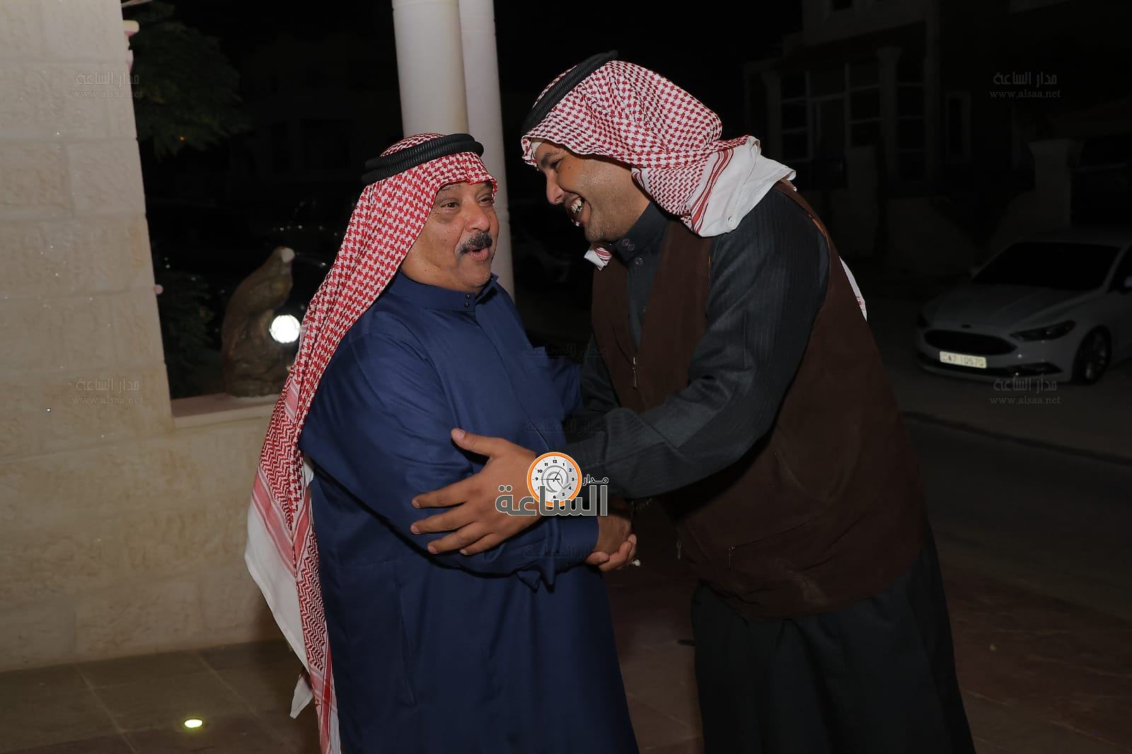 Madar Al-Saa Images 0.5558314383854253