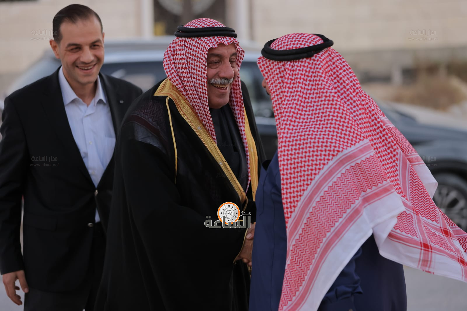 Madar Al-Saa Images 0.8962745160723091