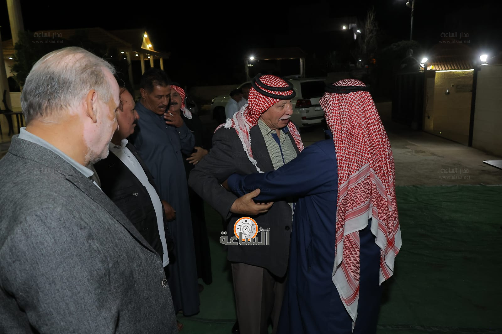 Madar Al-Saa Images 0.01898732702213679