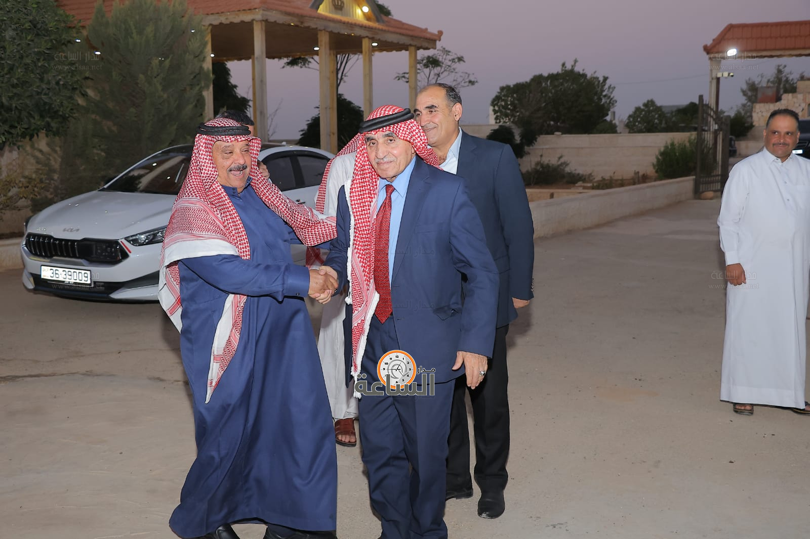 Madar Al-Saa Images 0.7419275571782976