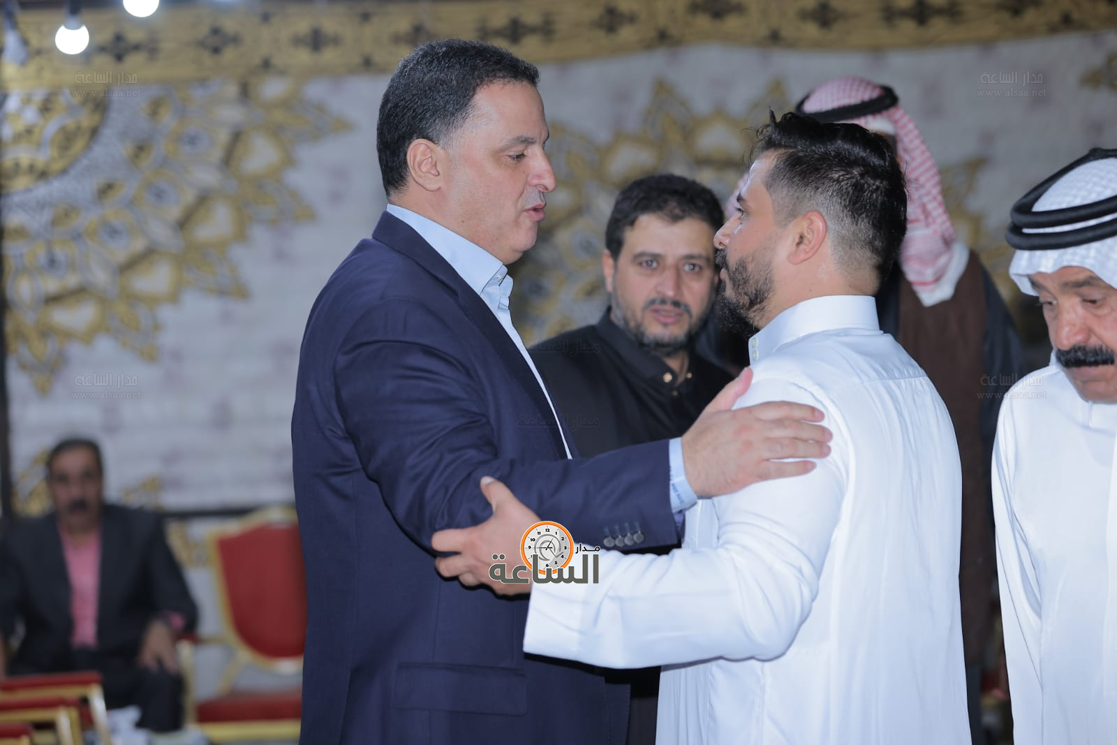 Madar Al-Saa Images 0.38331892963799885