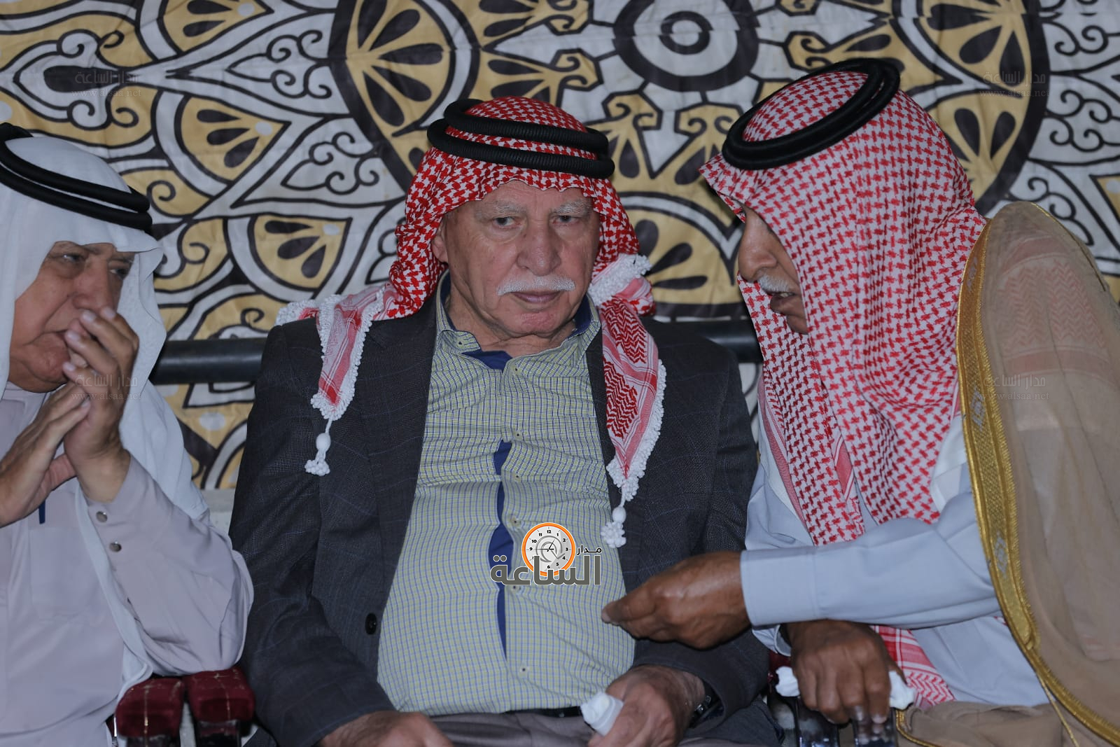 Madar Al-Saa Images 0.4309896192602448