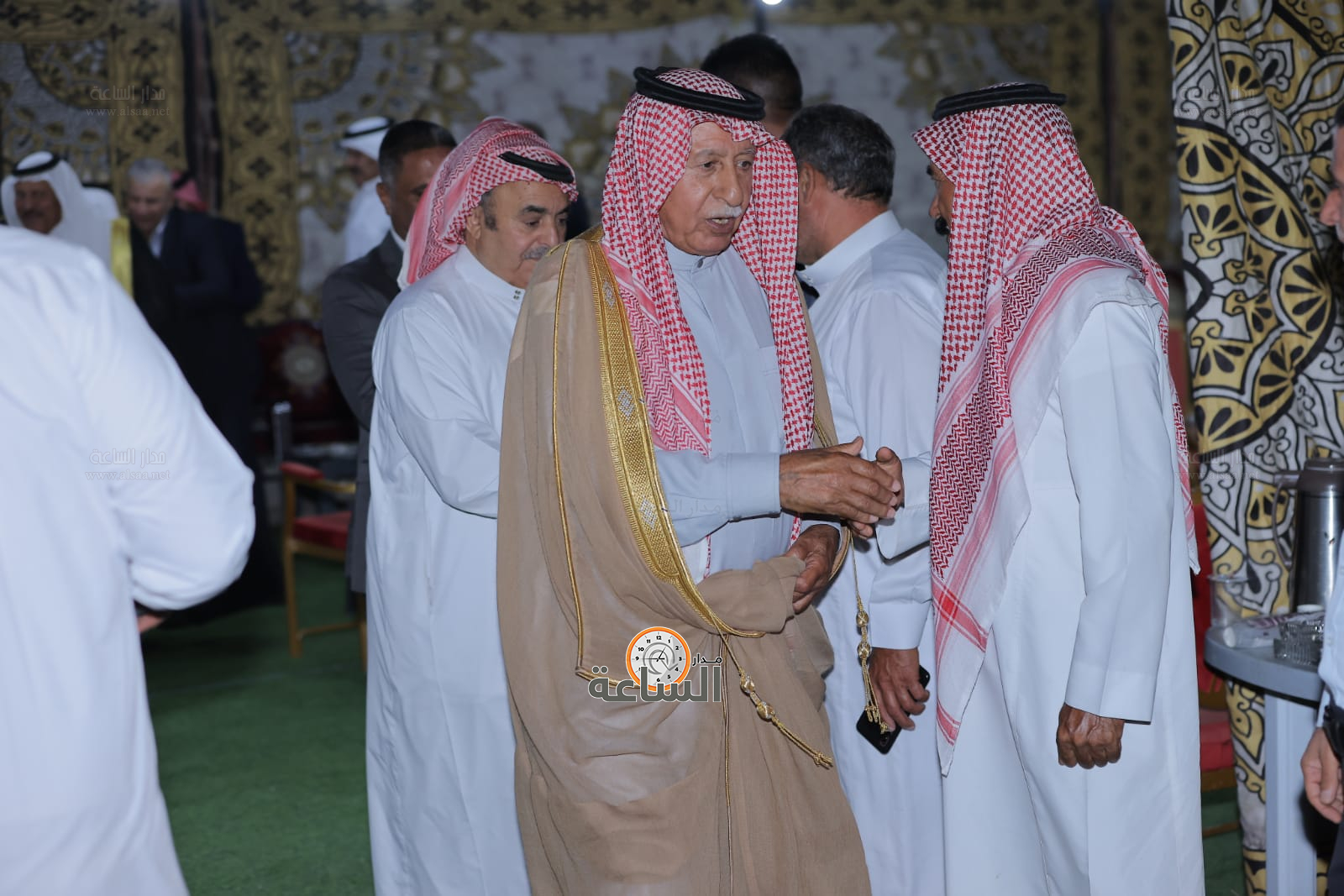 Madar Al-Saa Images 0.8563943988646254