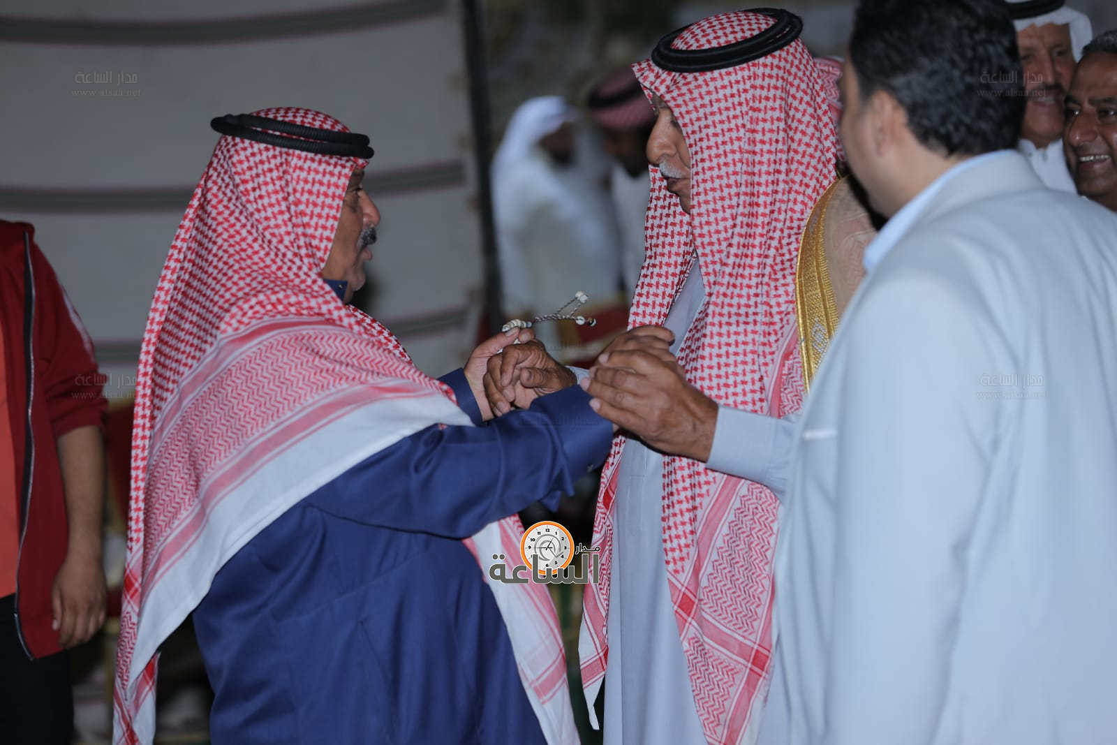 Madar Al-Saa Images 0.9328974208866296