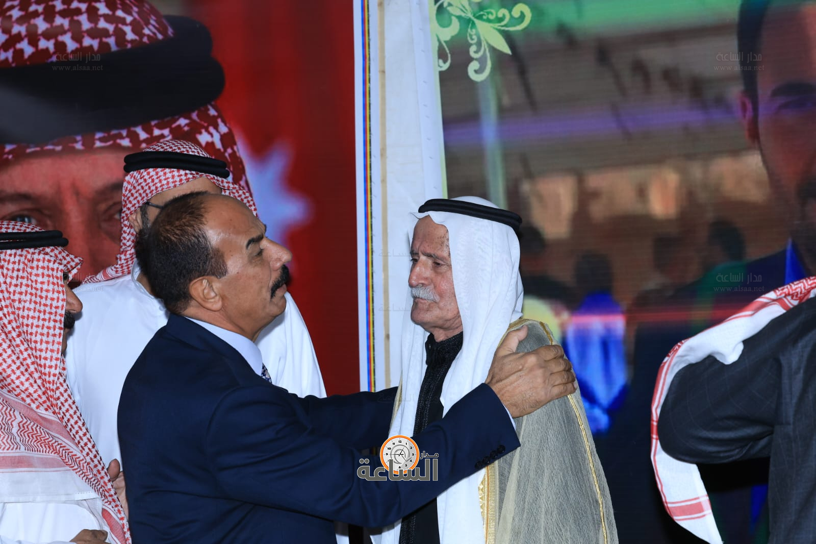 Madar Al-Saa Images 0.5874970716975204