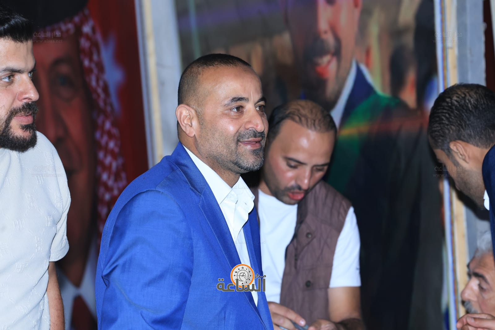 Madar Al-Saa Images 0.4812440223537684