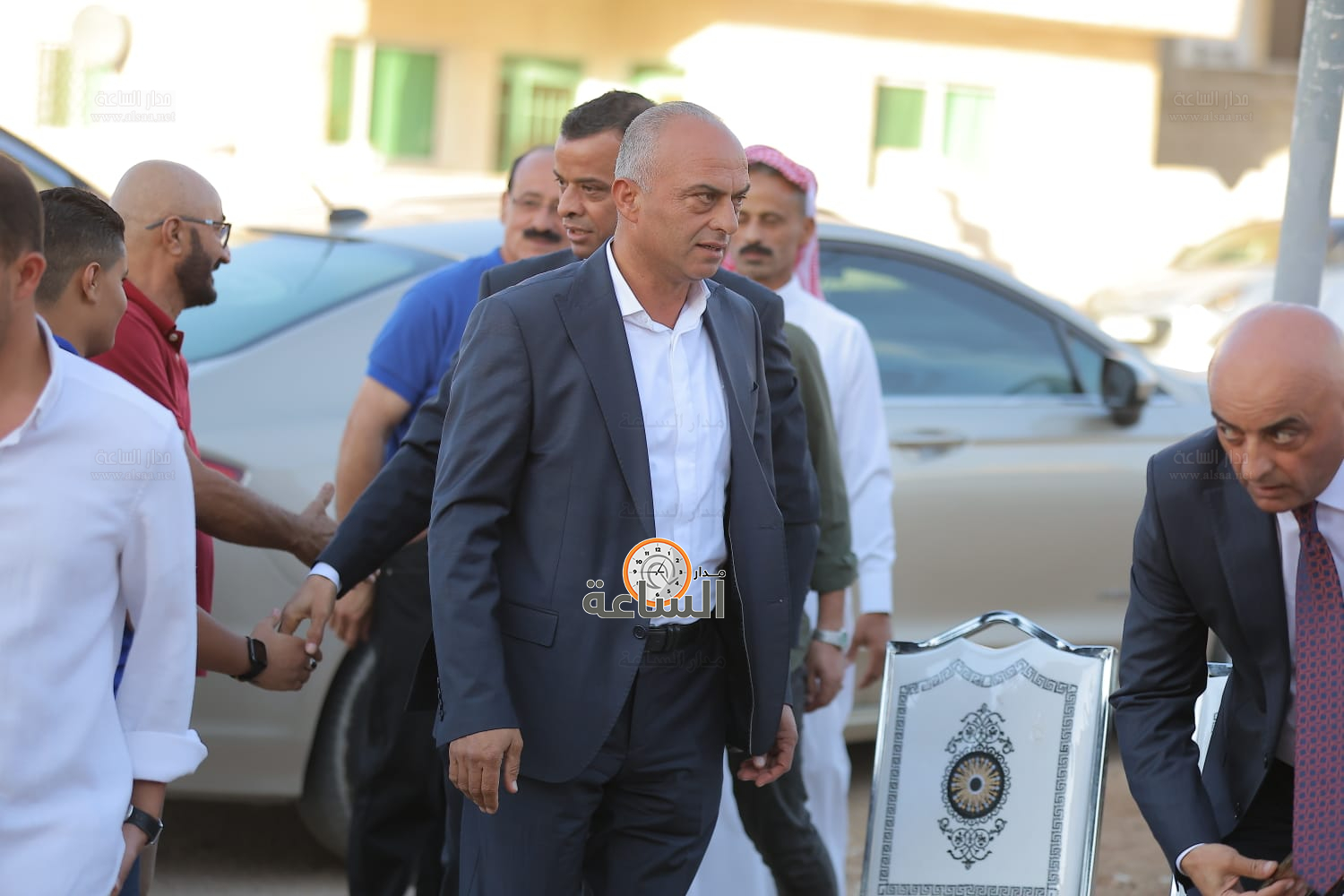 Madar Al-Saa Images 0.297676476687849