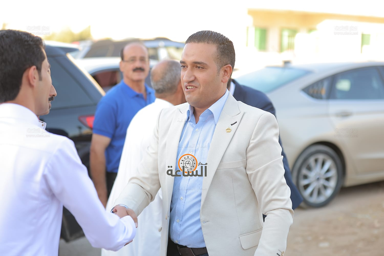 Madar Al-Saa Images 0.42971045311893097