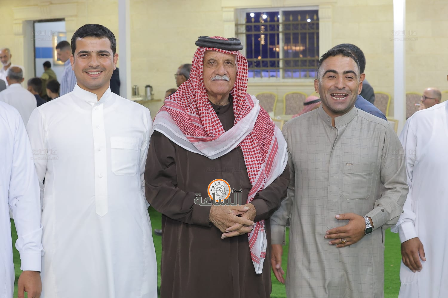 Madar Al-Saa Images 0.3996468575221177