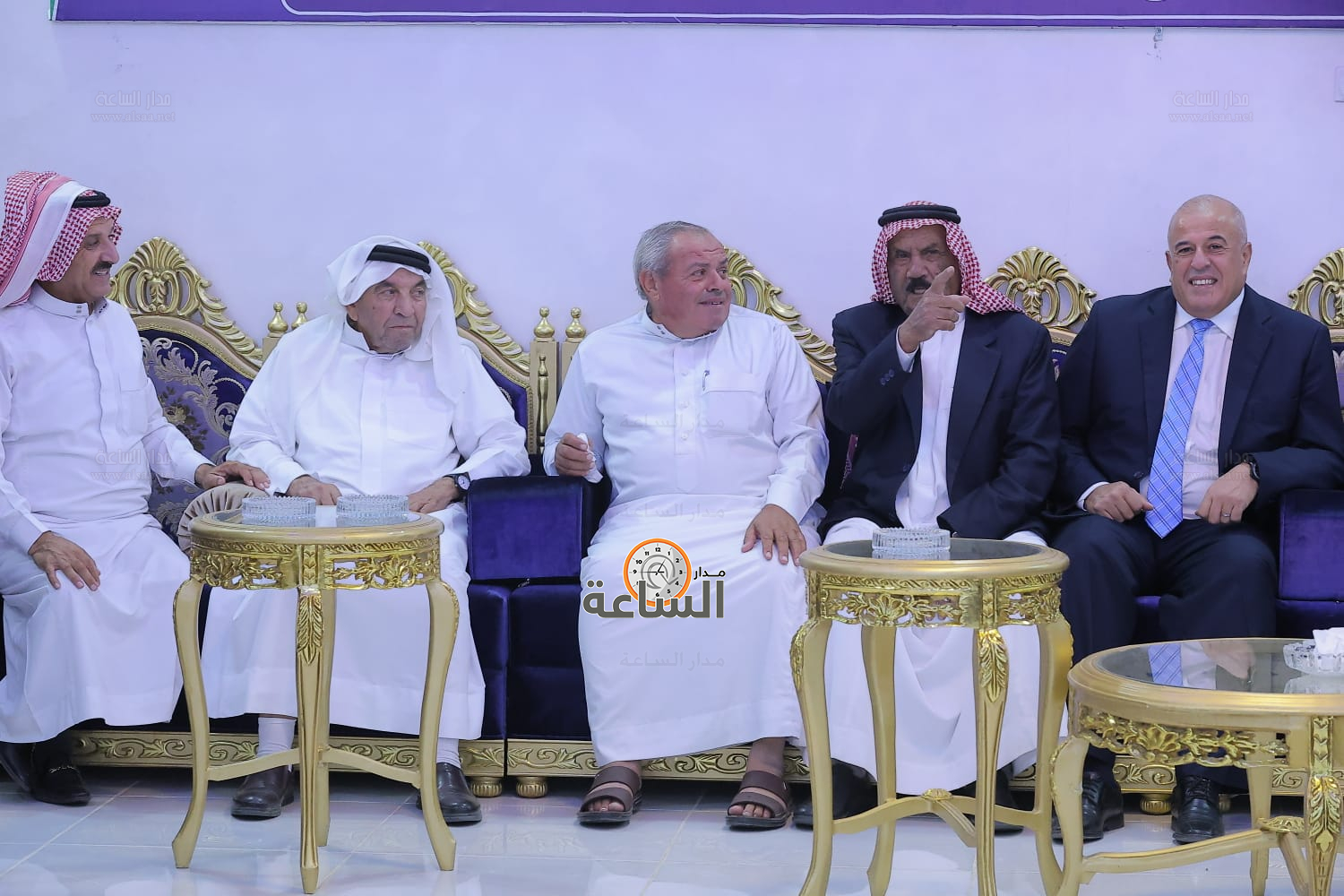 Madar Al-Saa Images 0.7882084381170811