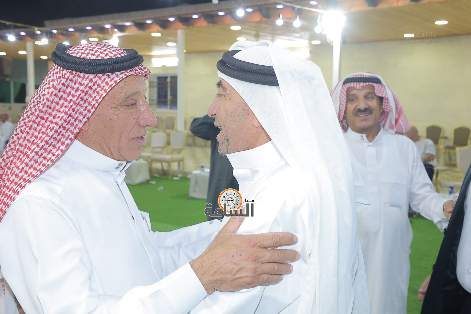 Madar Al-Saa Images 0.10073163768386195